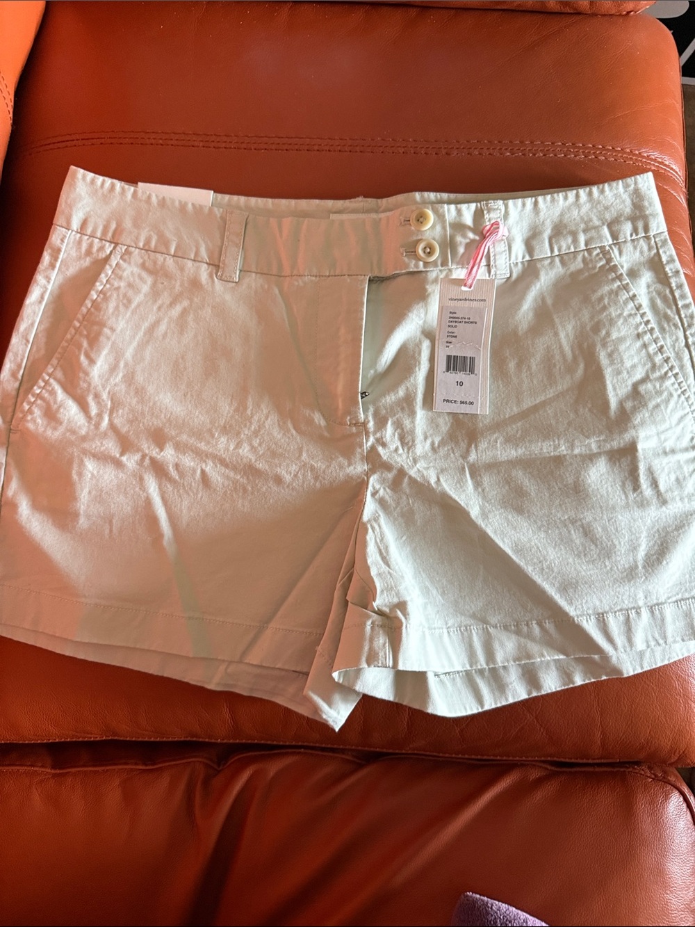 NWT Vineyard Vines Women’s 10, Dayboat Shorts, Stone, 3.5” inseam